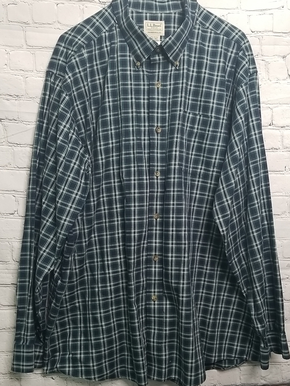 L.L.Bean Mens Plaid Shirt XXLarge Black Green White Traditional Fit